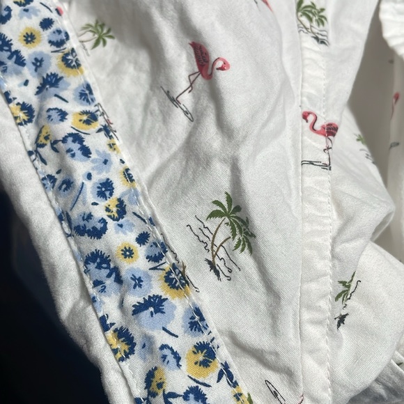 🔴Short sleeve button up flamingo - Picture 4 of 4